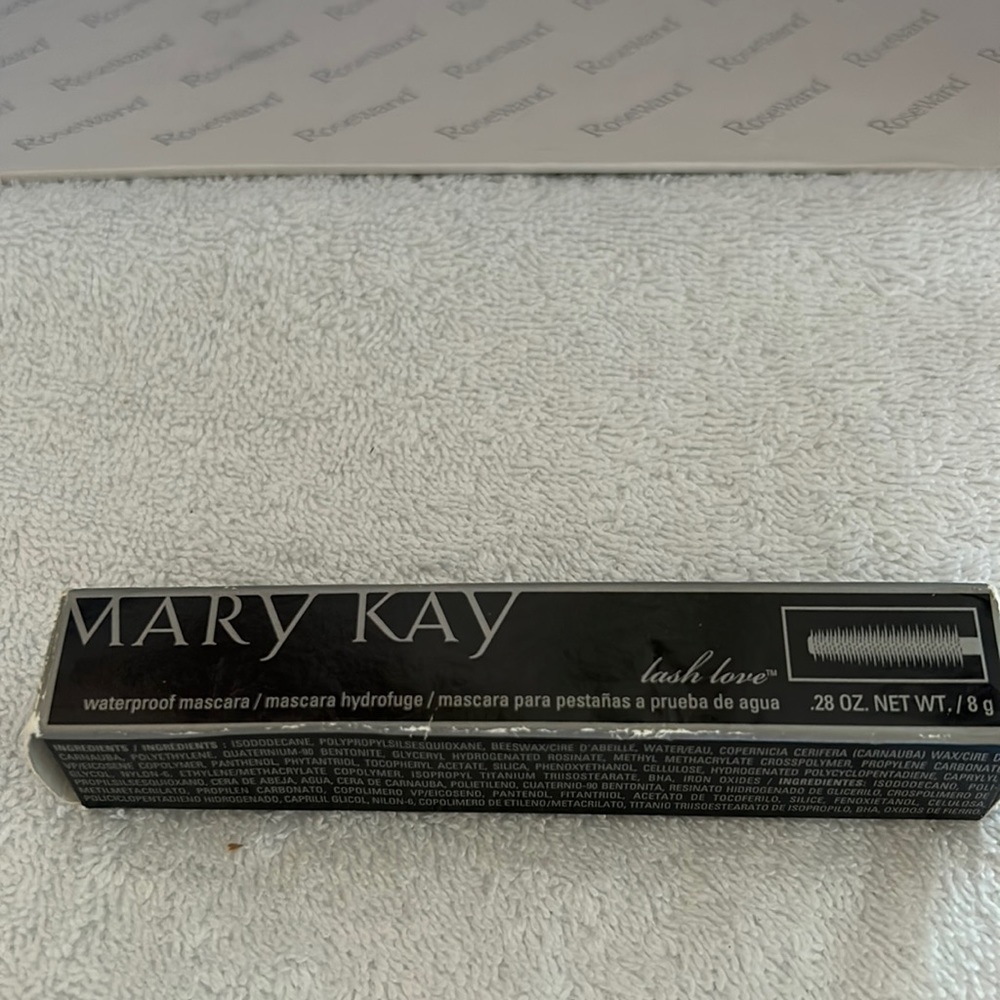 Mary Kay Lash Love Mascara